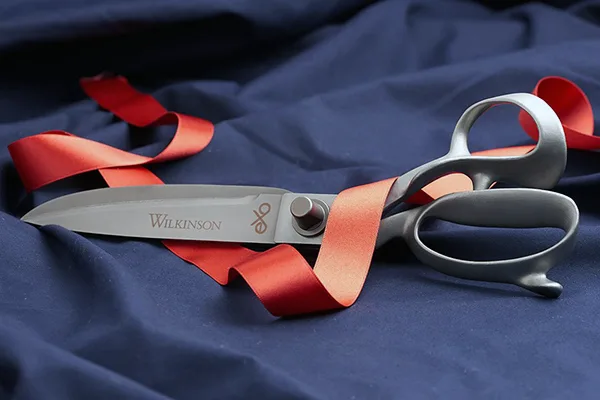 Dry-Clean-Express-of-Boca-tailor-service